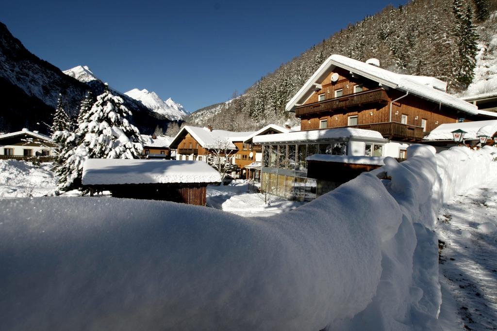 Landhaus Alpenrose - Feriendomizile Pichler Heiligenblut Exteriér fotografie